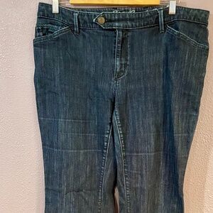 Eddie Bauer size 14 curvy trouser jeanws